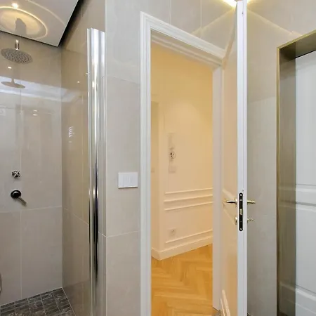 Domna Luxury 4* Roma