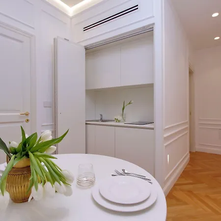 Domna Luxury Pensión